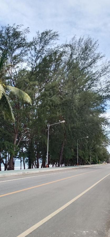 Sammy Seaview Mae Ramphueng Beach Front Golden Elephant บ้านช้างทองวิวทะเลหน้าหาดแม่รำพึง ラヨーン エクステリア 写真