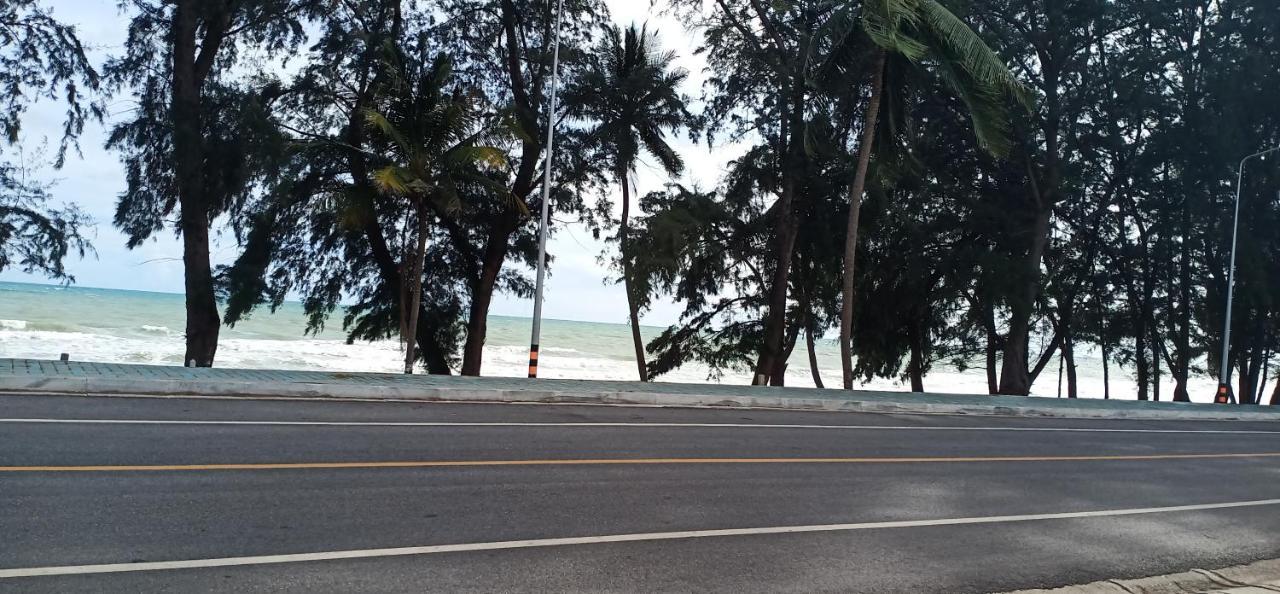 Sammy Seaview Mae Ramphueng Beach Front Golden Elephant บ้านช้างทองวิวทะเลหน้าหาดแม่รำพึง ラヨーン エクステリア 写真
